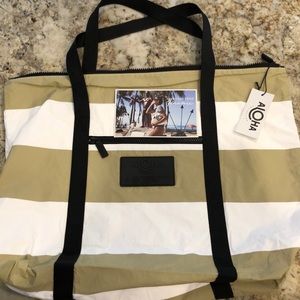 Aloha collections travel tote